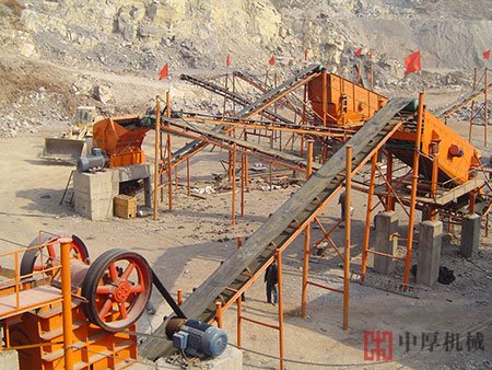 河北豐寧石料制砂生產線現場